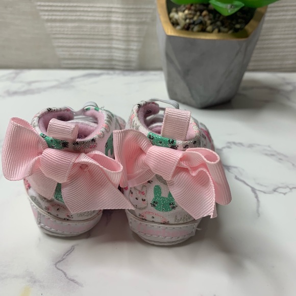 Baby shoes - Picture 2 of 5